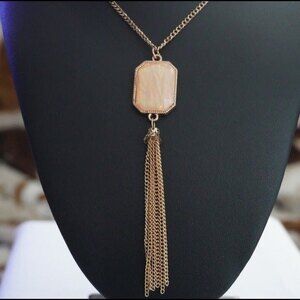 Shiny Faceted Tassel Pendant Necklace Gold Tone